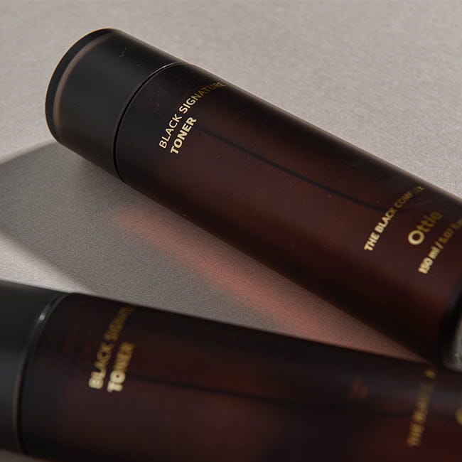 Revitalisez votre peau grâce à OTTIE Black Signature Toner