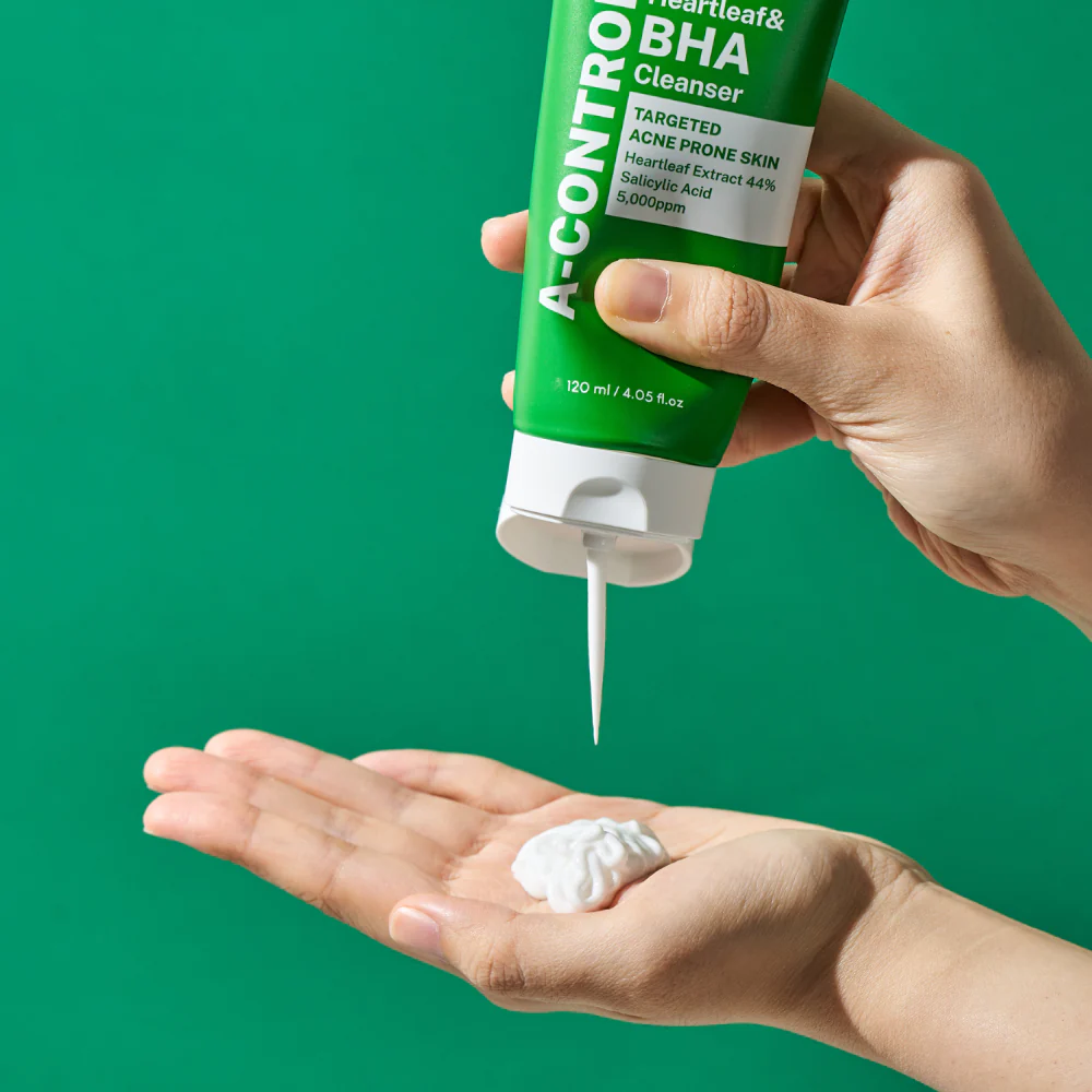 Revitalisez votre peau grâce à NINELESS – A-Control Heartleaf & BHA Cleanser