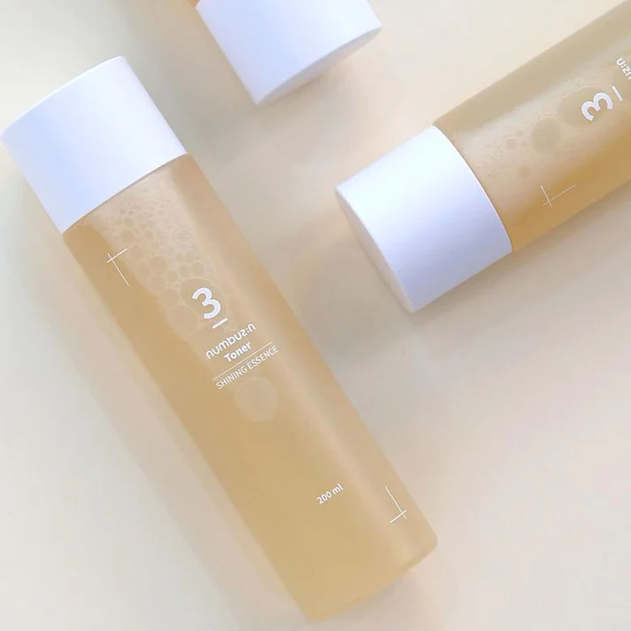 Revitalisez votre peau grâce à NUMBUZIN No.3 Super Glowing Essence Toner