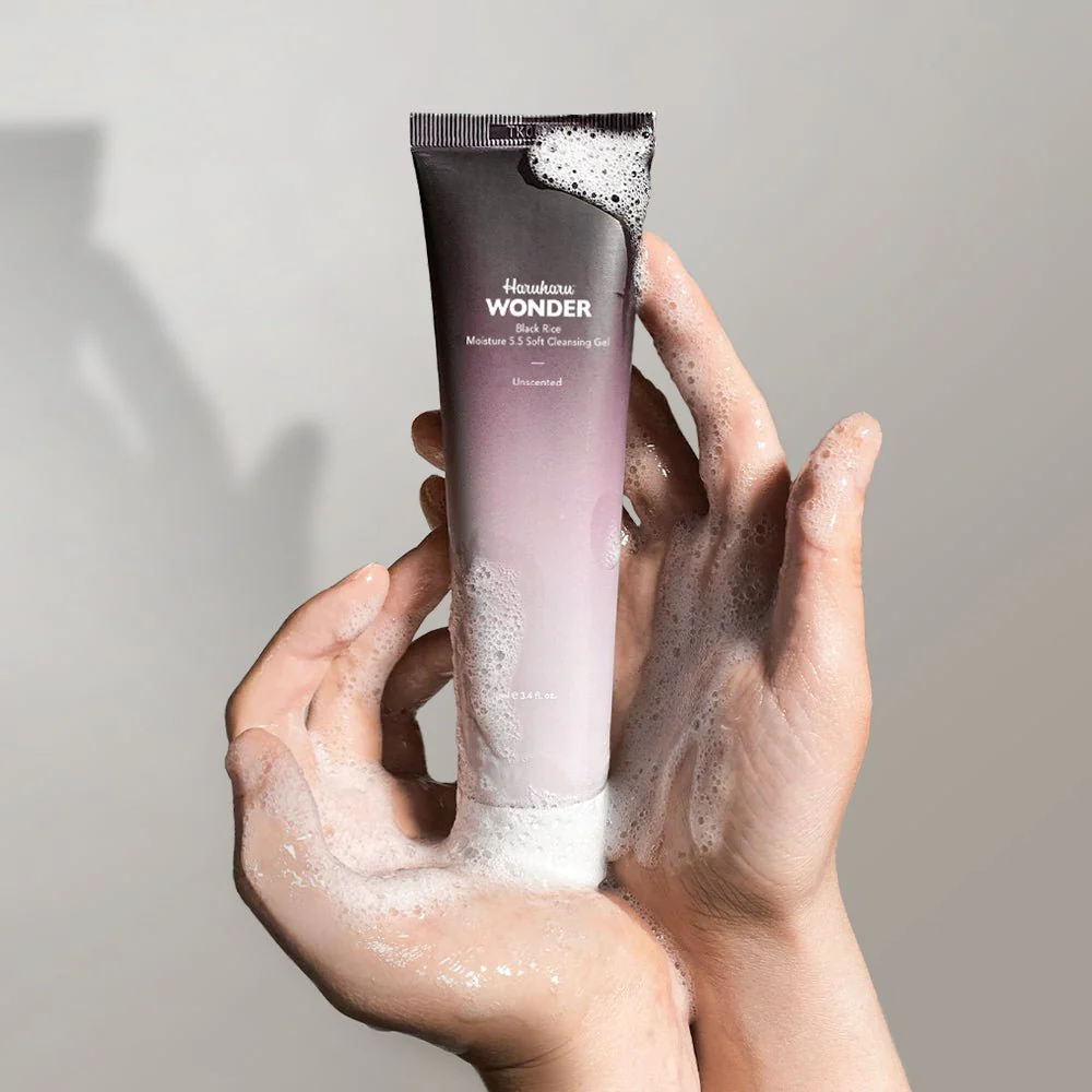 Revitalisez votre peau grâce à HARUHARU Black Rice Moisture 5.5 Soft Cleansing Gel